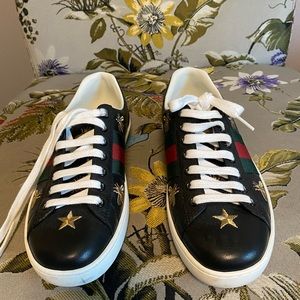 Gucci women sneakers with gold bees